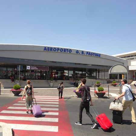 A Casa Di Marco Guesthouse - Apt Di Ciampino E Stazione Per Roma Marino Eksteriør billede