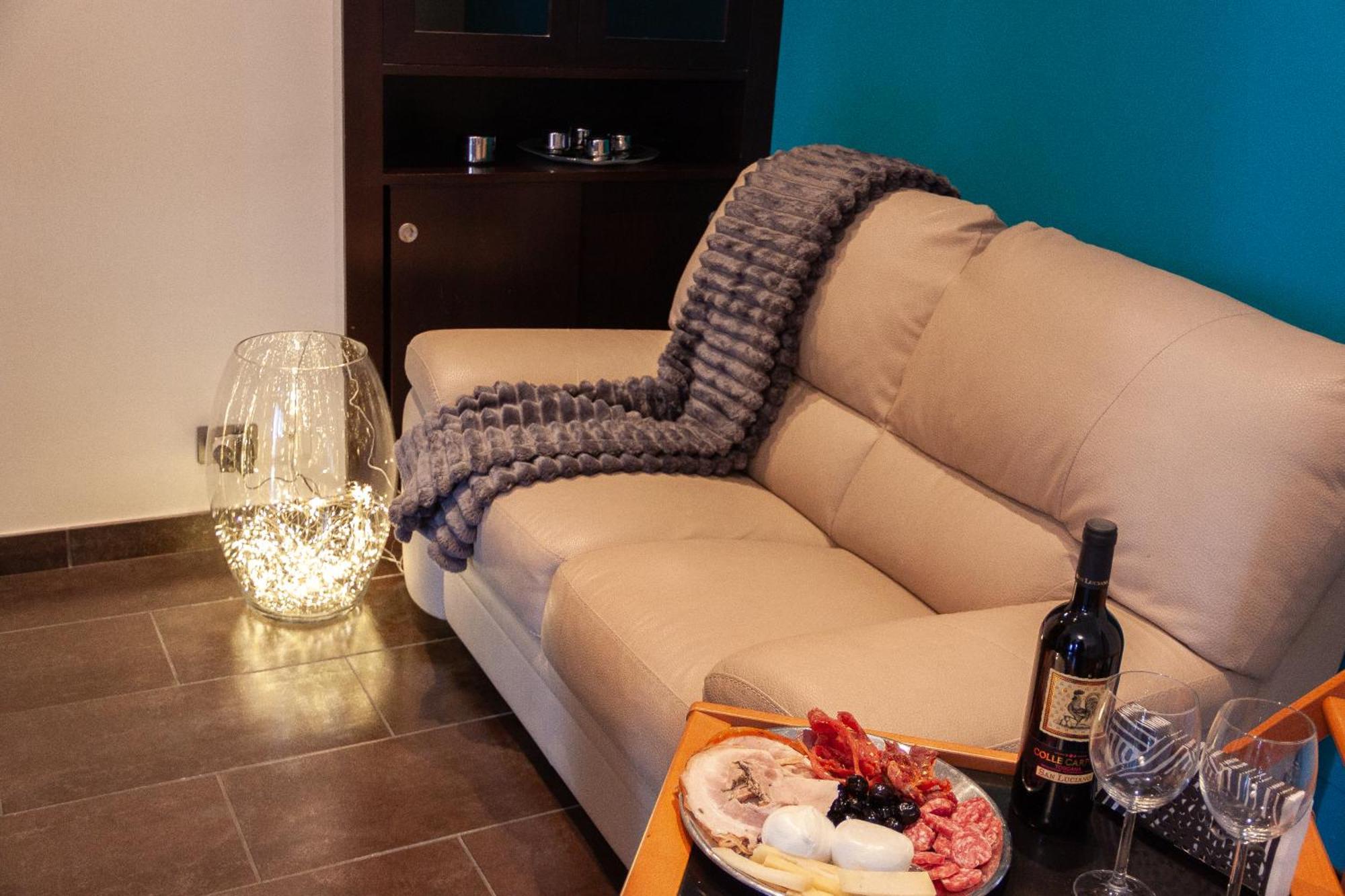 A Casa Di Marco Guesthouse - Apt Di Ciampino E Stazione Per Roma Marino Eksteriør billede